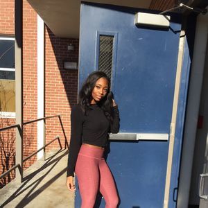 Meet your Posher, Taniesha